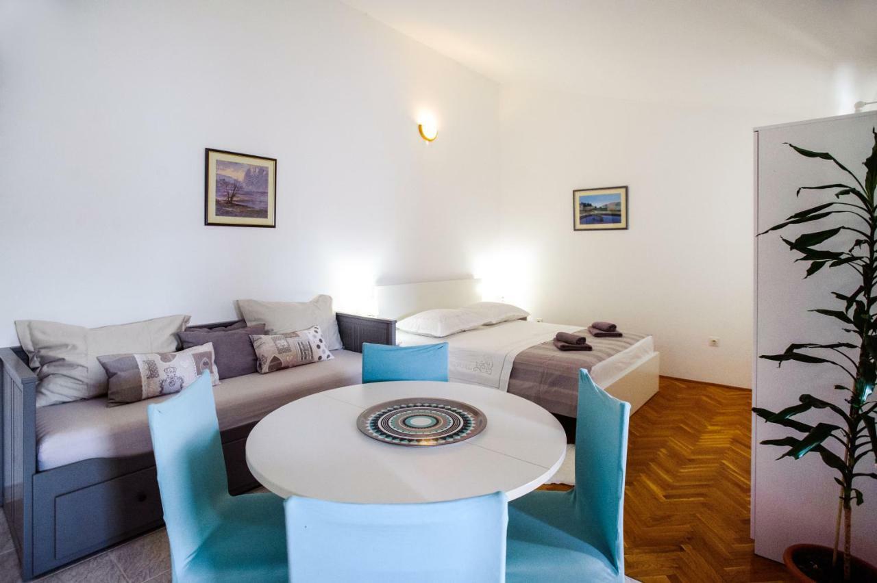 Apartments Korda L&M- Suhi Potok Есенице Экстерьер фото