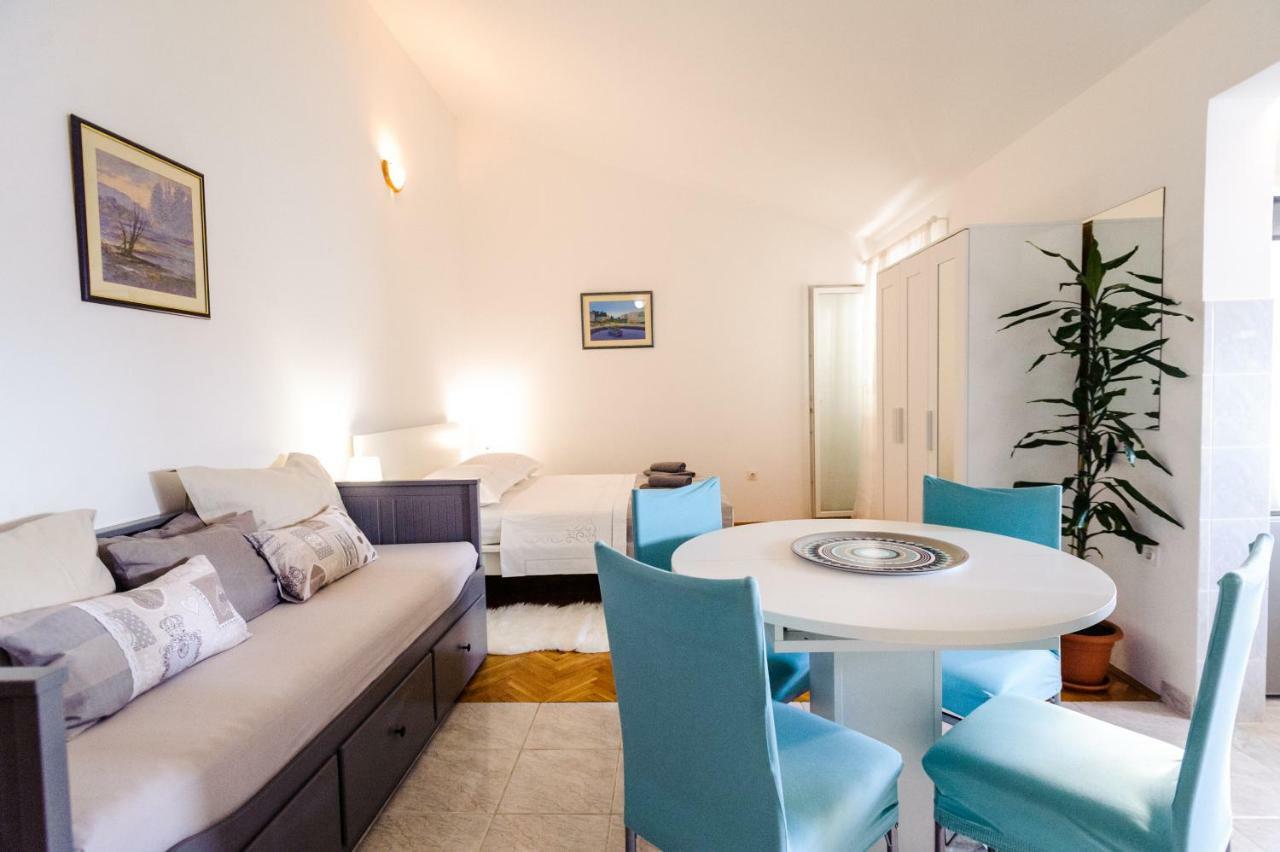 Apartments Korda L&M- Suhi Potok Есенице Экстерьер фото
