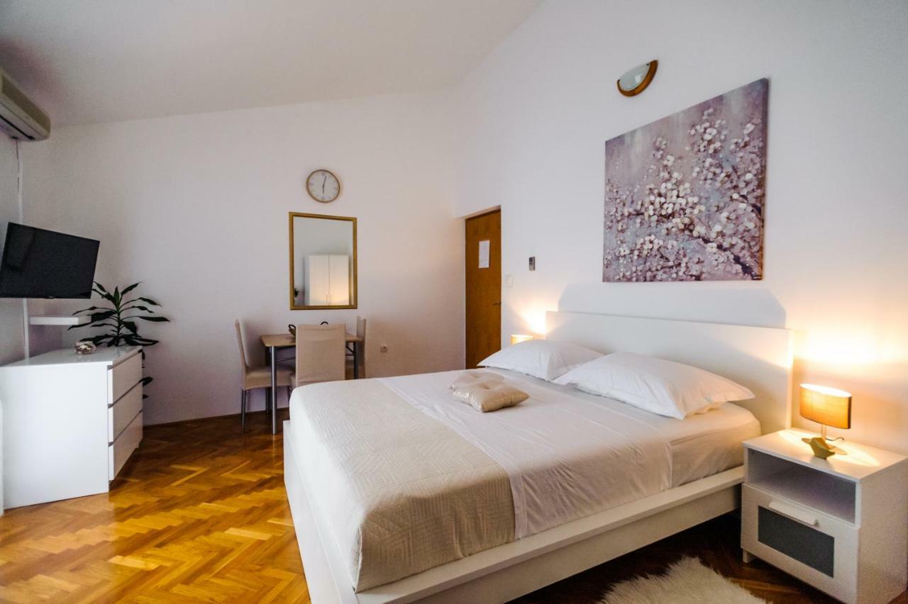 Apartments Korda L&M- Suhi Potok Есенице Экстерьер фото